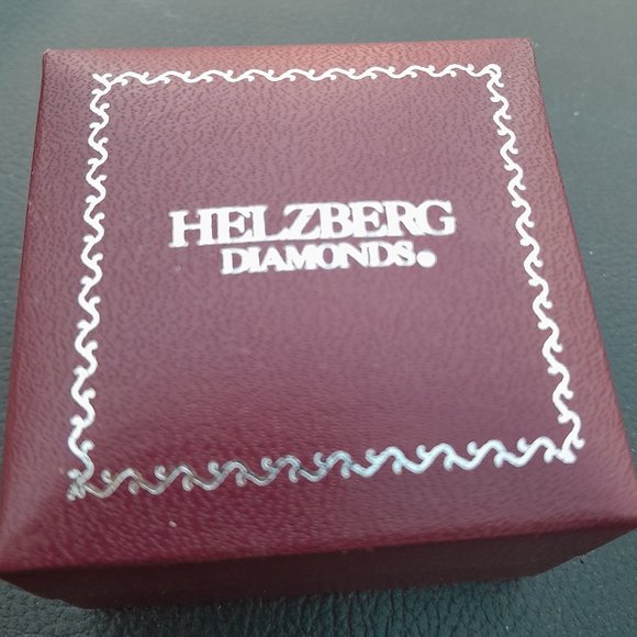 Helzberg diamond/white gold necklace - Picture 2 of 2